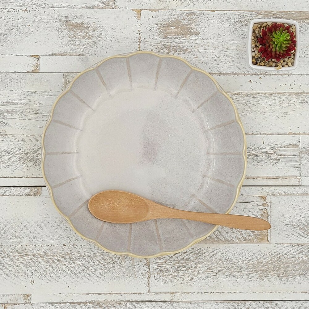 【現貨】日本製美濃燒 輪花皿 22cm 咖哩盤 釉變 菜盤 沙拉盤 大盤 輪花盤 深盤 餐盤 主菜盤 湯盤