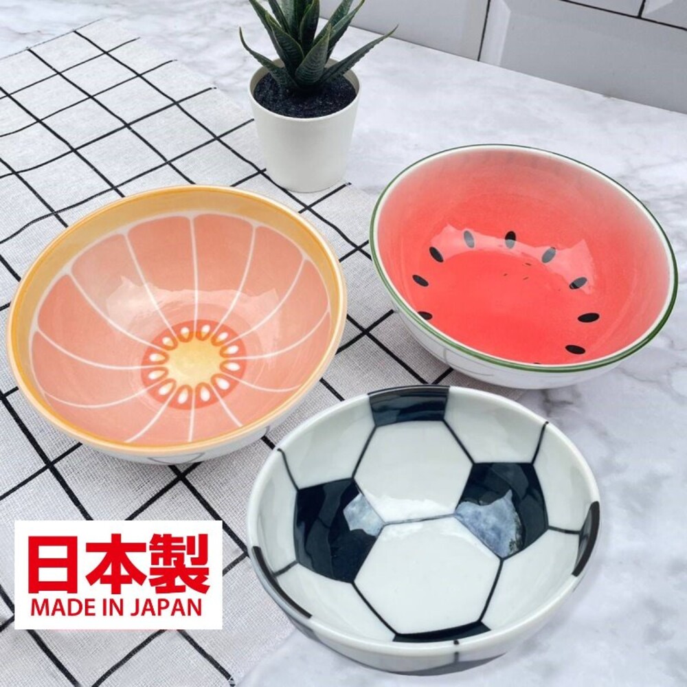 SF-015117-【現貨】日本製 美濃燒 輕量造型陶瓷碗 湯碗 飯碗 甜品碗 餐具 兒童碗 足球 西瓜 橘子 創意手繪