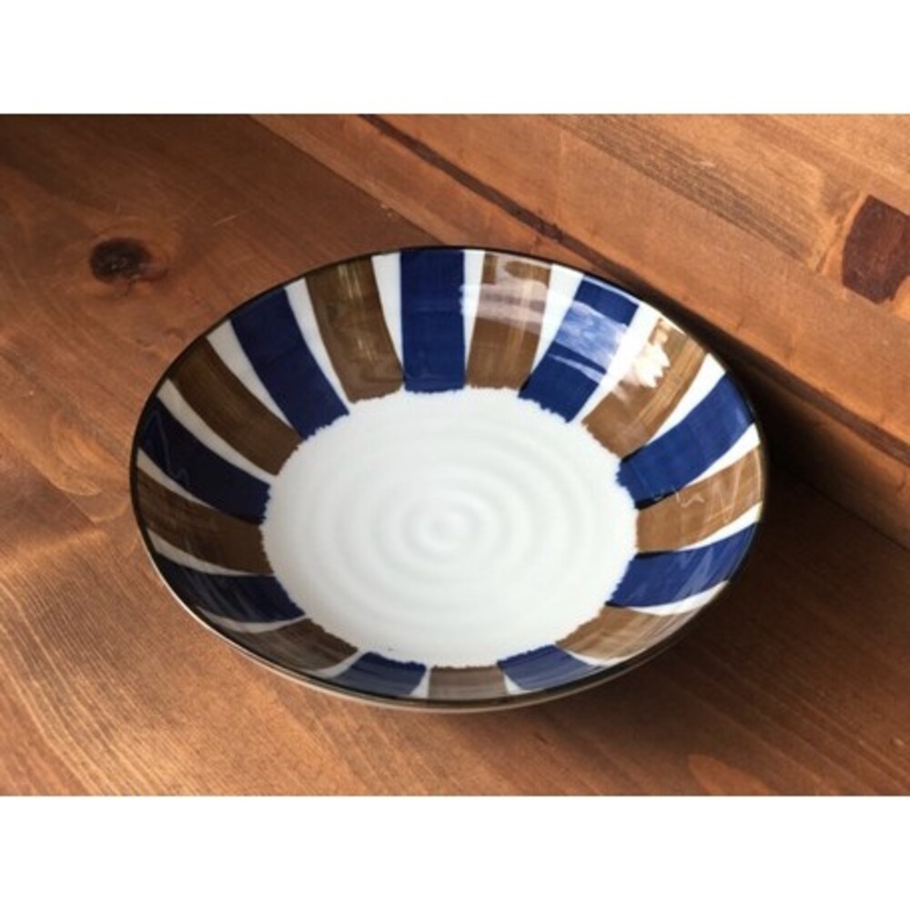 【現貨】日本製 錆十草餐盤 21cm 大盤 日式餐盤 盤子 餐盤 日式餐具 咖哩盤 深盤 麵盤 圖片