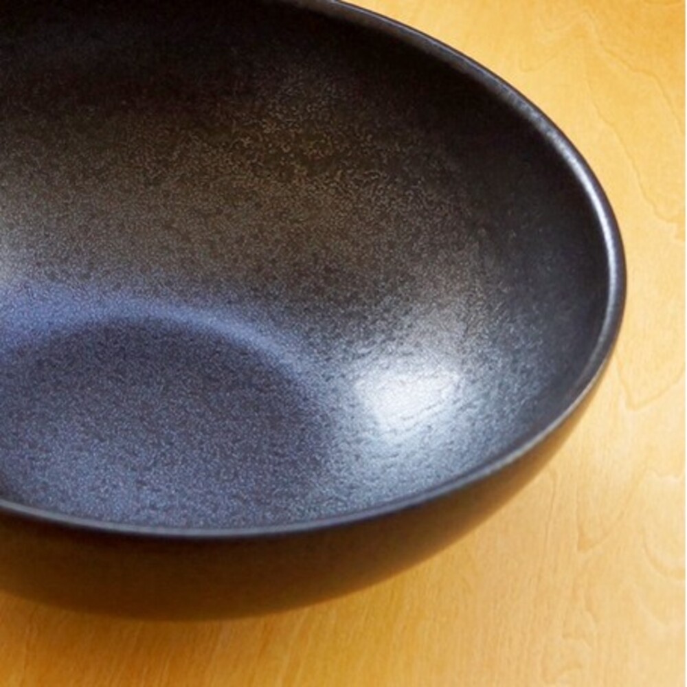 【現貨】日本製 美濃燒 啞光陶瓷黑碗 拉麵碗 21.5cm 飯碗 湯碗 碗公 湯麵碗 日式餐碗 圖片