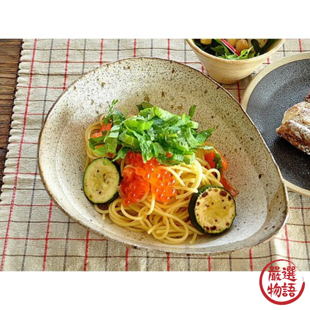 日本製美濃燒 水滴形狀造型餐盤 陶瓷 咖哩飯 義大利麵 沙拉盤 菜盤 日式餐盤 西式餐盤  餐盤-圖片-1