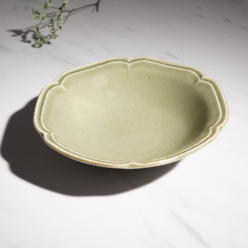 【現貨】日本製 美濃燒六角餐盤 Kalmia 簡約單色餐盤 綠色 陶瓷 盤子 碗盤 陶器 擺盤 儀式感