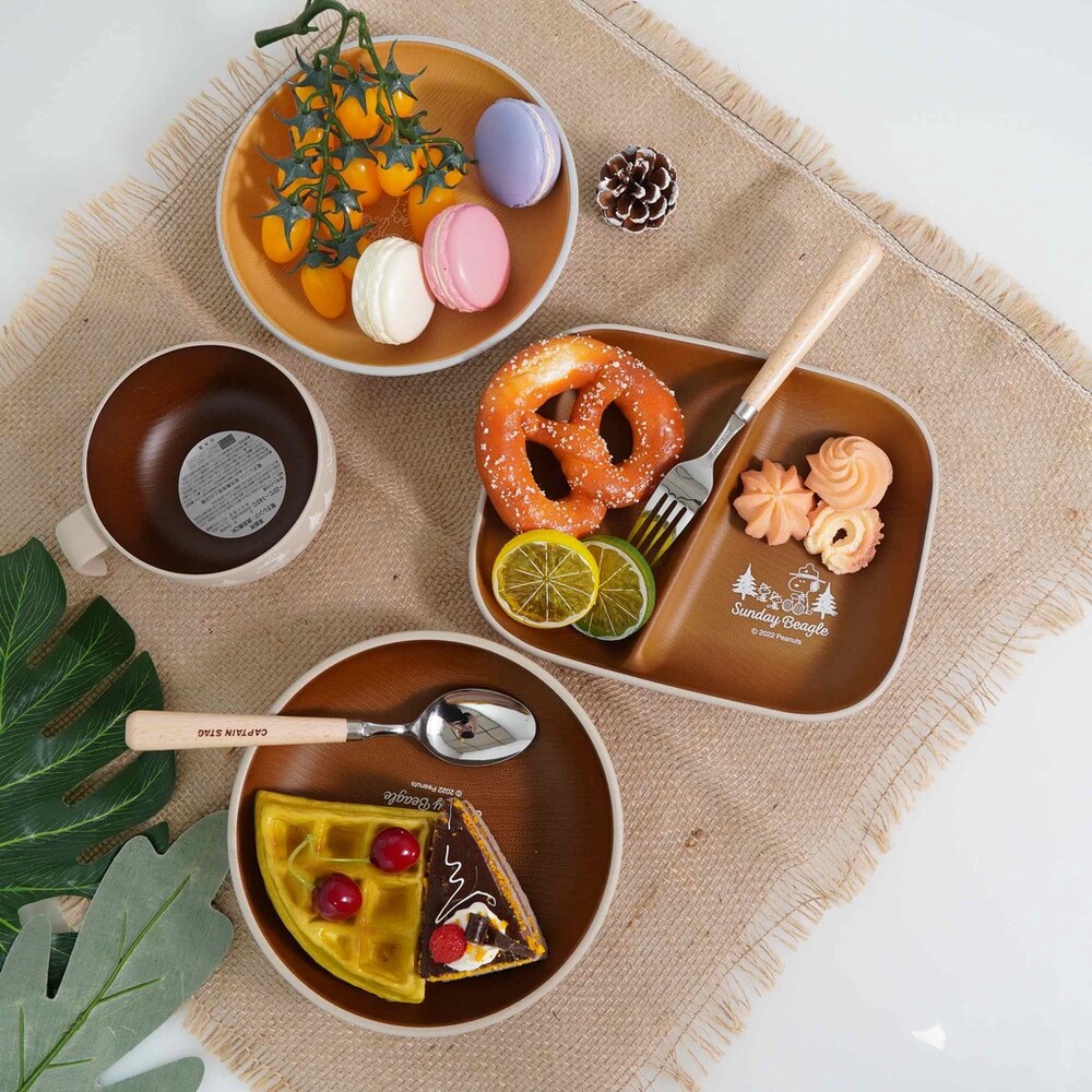 【現貨】日本製 史努比耐熱餐具 可微波 圓盤 湯碗 分隔盤 Snoopy 露營 兒童餐具 把手碗 盤子