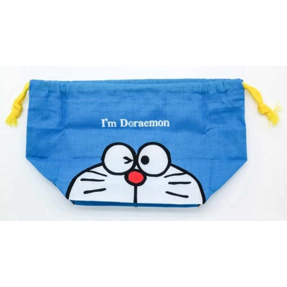 【現貨】日本製 哆啦A夢 兒童便當袋 束口便當袋 收納袋 抽繩午餐袋 野餐袋 圖片